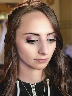 Makeup artist portland